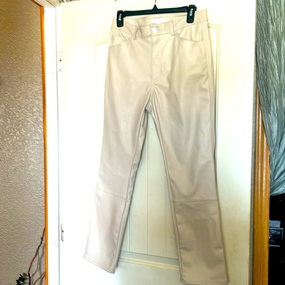Pants Faux Leather - Picture 4 of 15